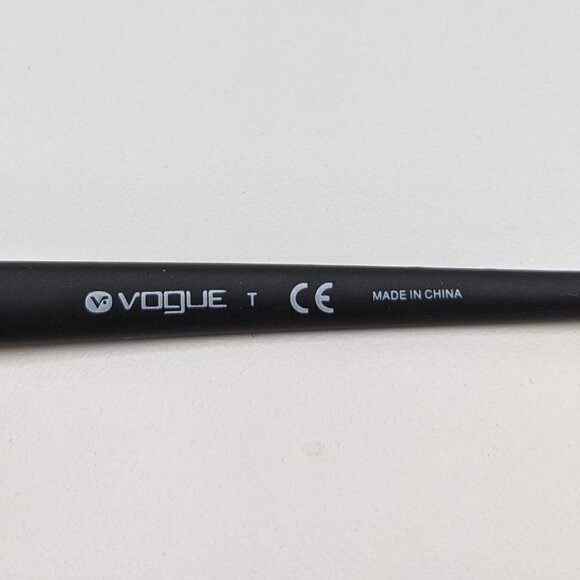 🕶️Vogue VO3983-S Sunglasses 58/17 140 /KAI137🕶️​​ - Picture 4 of 7